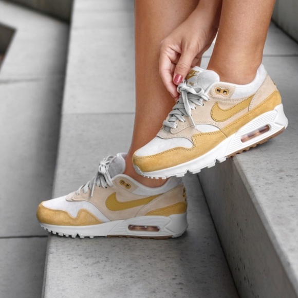 Nike Shoes - Nike Air Max 90/1 Mustard + Beige Sneakers